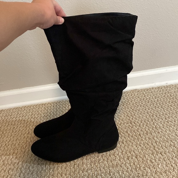 NWT SO Brand black suede material knee high boots size 10 wide calf - Picture 2 of 4